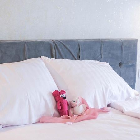 Luxury Apartment Free Parking Wawel Castle 2 Minutes Krakau Buitenkant foto