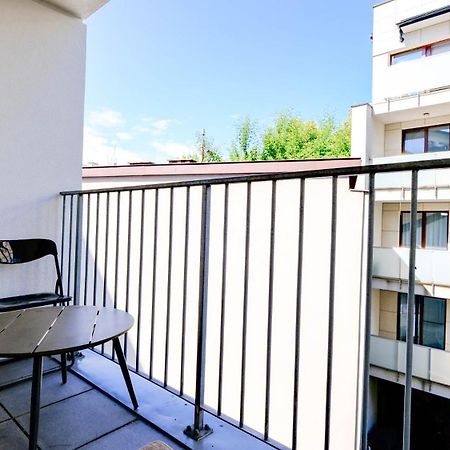 Luxury Apartment Free Parking Wawel Castle 2 Minutes Krakau Buitenkant foto
